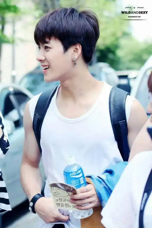 王嘉尔 jackson wang的图片