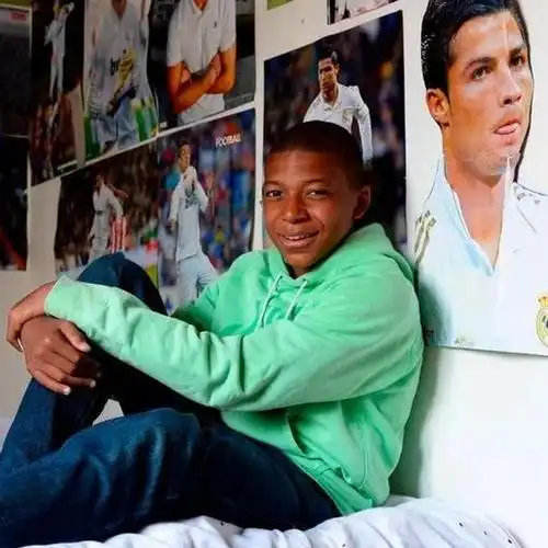 当今足坛顶流姆巴佩不为人知的成长故事