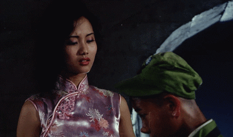 出演师长太太的演员是李颖,模特出身的她在电影中大秀好身材,给观众留