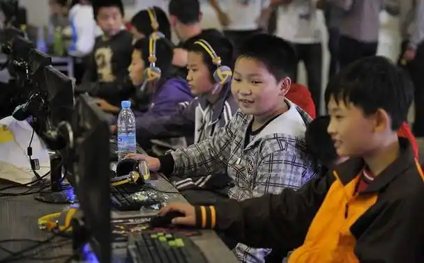 "我不知道那是钱",重庆12岁男生打游戏花了近17万