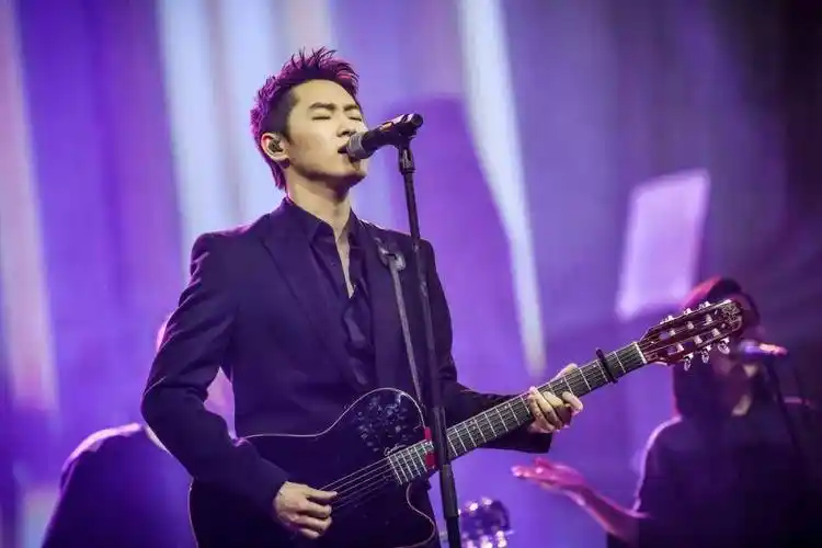 乐评人丁太升再次爆料,《好声音》月底连录三天,梁博周深加入_节目