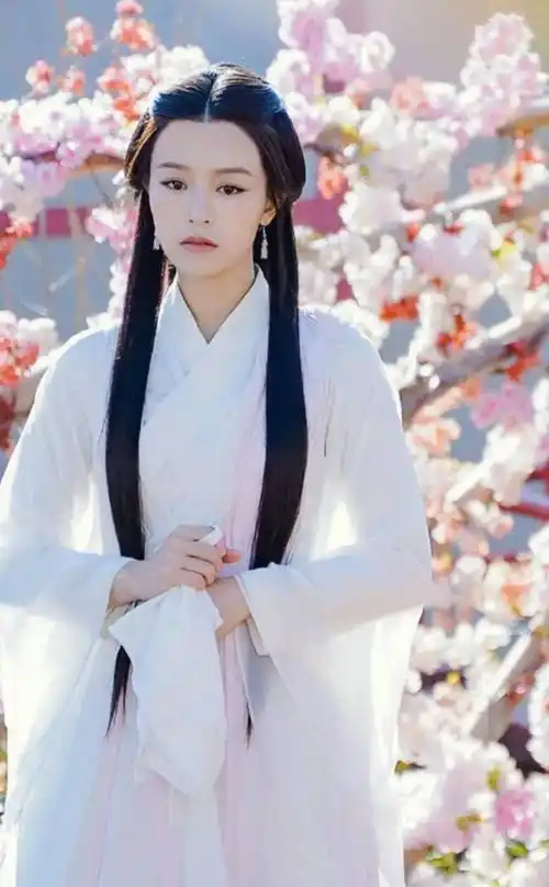 盘点国内女明星的古装白衣造型—一袭白裙 清丽脱俗 倾国倾城_整理_篇