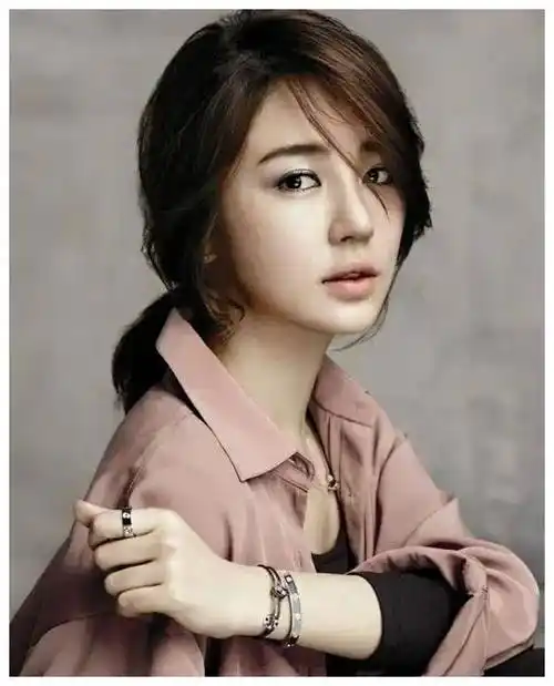 韩国r级女星尹恩惠新剧《爱后爱》,你准备好迎接了吗?_人们_魅力_演技