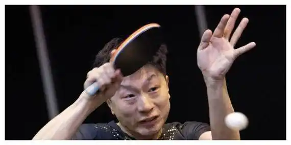 胡兵的腹肌,彭于晏的胸,黄立行的屁股,这些"老男人"也太顶了_科比