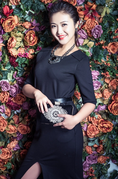 fm9j">赵宁,中国内地 a target="_blank" href="/item/演员/3106682"