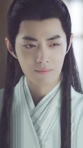 肖战的眼睛,独一无二的瑞凤眼,完美的平行四边形 删除 赞回应 来自