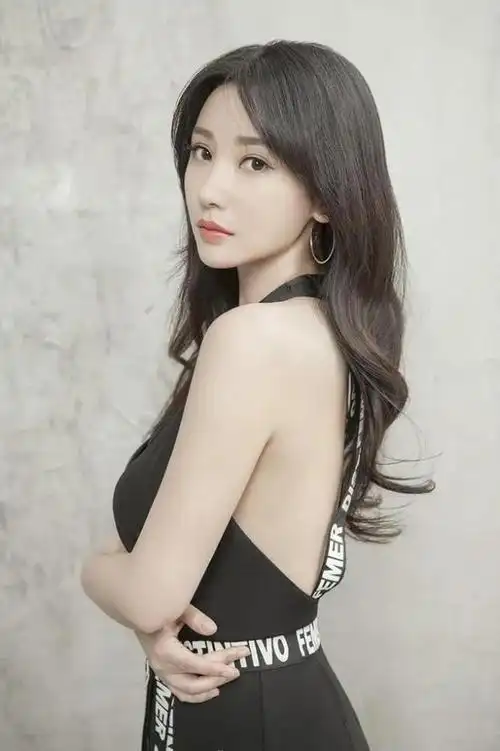 柳岩原名是什么梗(柳岩原名是什么梗啊)