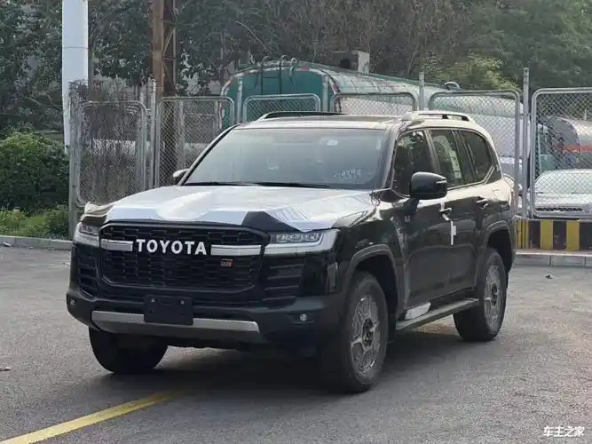 当前位置:>车主之家>车商快讯>西安>优惠促销>西安中东版兰德酷路泽