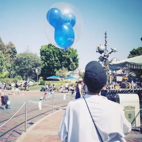 王源背影合集系列 宽阔背影安全感十足