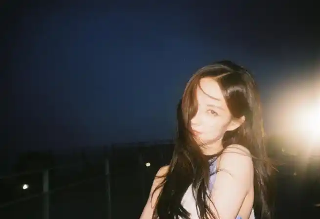 李一桐0630出道快乐