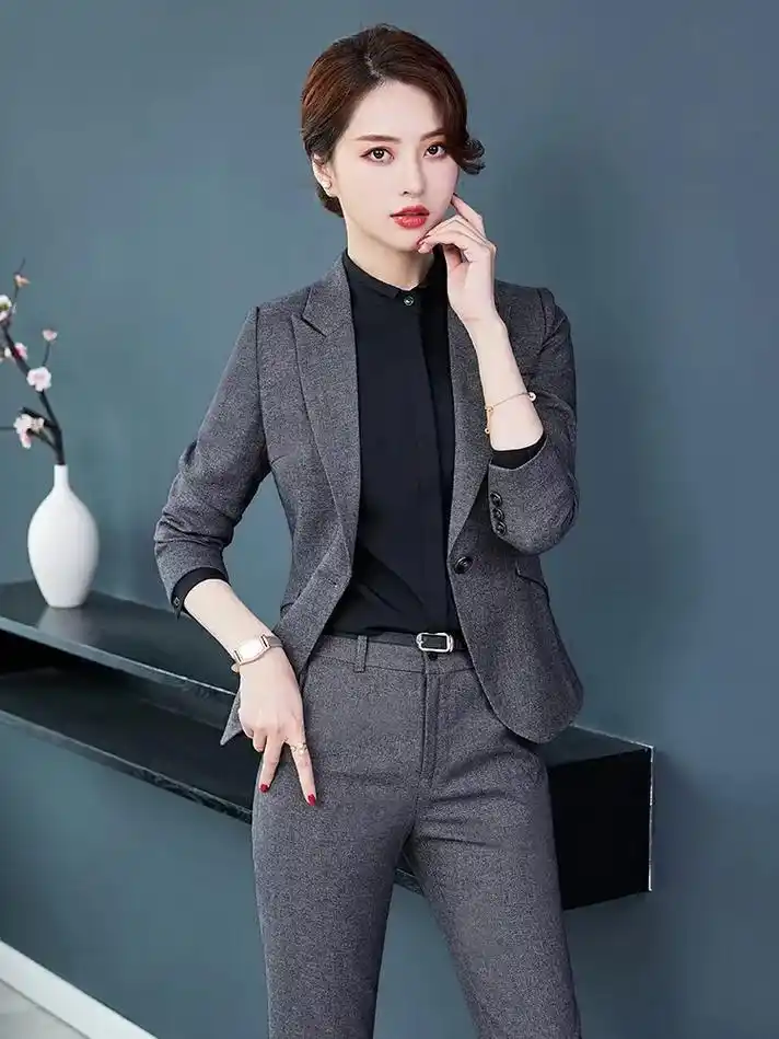 女士西装套装 #不挑年龄不挑身材 #显瘦显高显气质 #职业 - 抖音