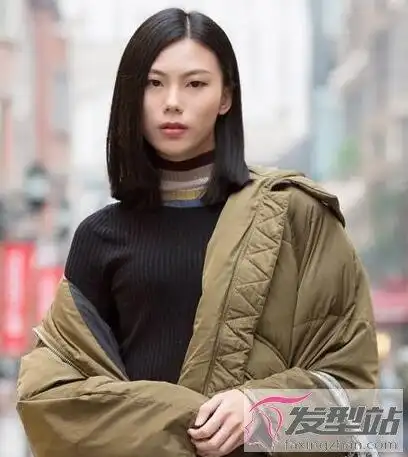 好看的齐肩直发发型简约又温柔散发女人味
