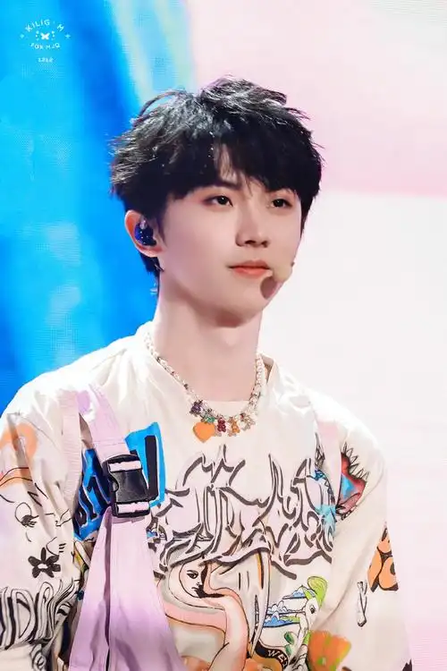 18  叁重樓·四周年@时代少年团队长-马嘉祺