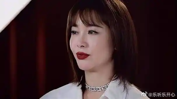 左小青进人破浪组,那英让姐姐们照顾好她,这也太感人了丨姐姐2