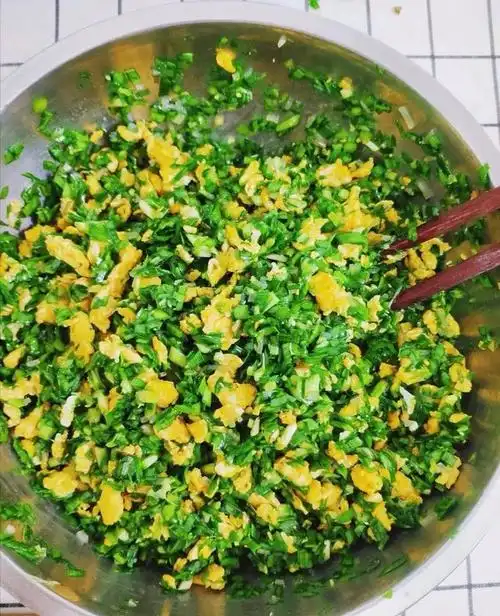 韭菜鸡蛋肉饺子馅做法?_尚可名片