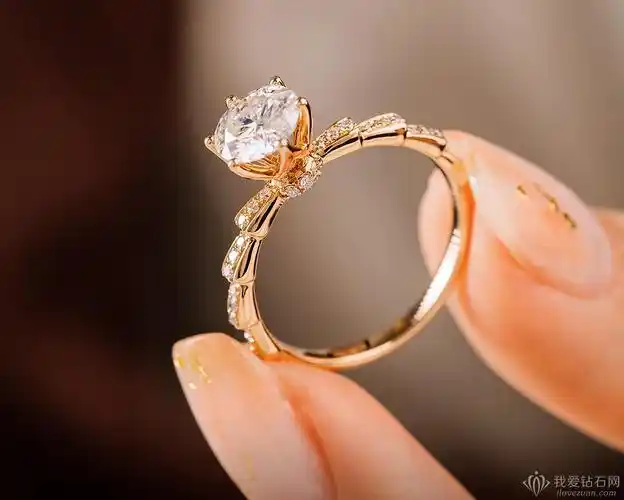 钻戒款式