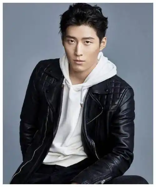 窦骁到底有多大本事,才能让何超莲死心塌地地选择他?