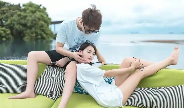 男女独处,女人暗示你亲近她的六个时机,别傻瓜一样|恋爱|约会|处女