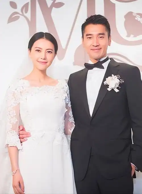 太凡尔赛了赵又廷回应夺妻之仇不共戴天爱老婆的男人就是帅