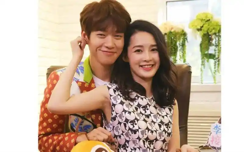 魏大勋的绯闻情史!秦岚杨幂马苏李沁等都是大美女_黄晓明_恋情_刘筱筱