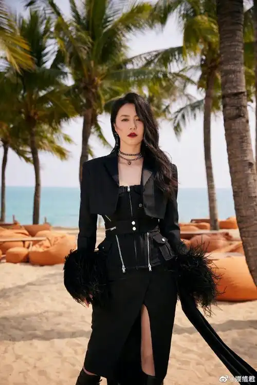 维维姐真的是什么造型都能驾驭的了呀