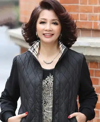 中老年韩式外卷 烫发发型