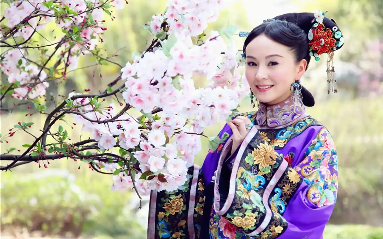 《宫锁连城》戴娇倩电脑桌面壁纸