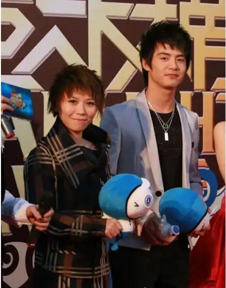 黄雅莉官宣得子后!马天宇慰问:辛苦了,成年人之间应保持距离