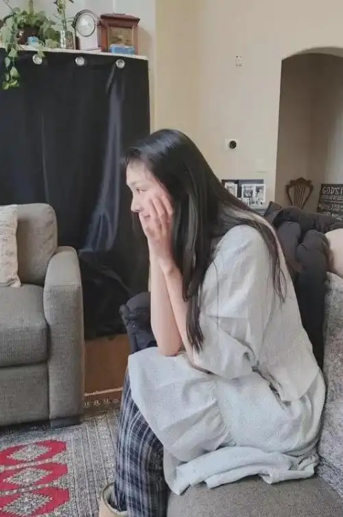 嘴巴歪了,头发紫了,发文回应不欠任何人|星途|李易峰|娱乐圈_网易订阅