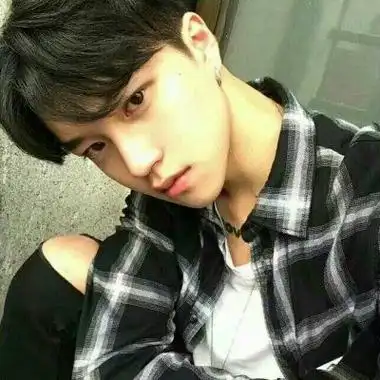 气质成熟又很冷酷十足的男头 气质高冷张狂的男头很帅气_男生头像_美