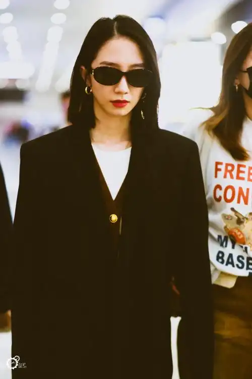 孟美岐成都抓马至燥音乐节