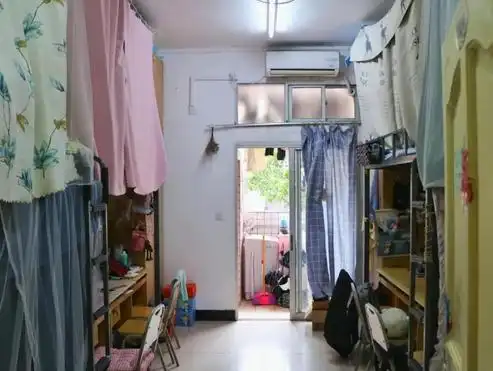 2023年重庆邮电大学新生宿舍条件图片环境怎么样,有独立卫生间吗