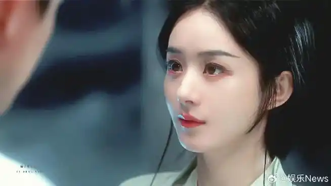 赵丽颖的眼睛好会爱人