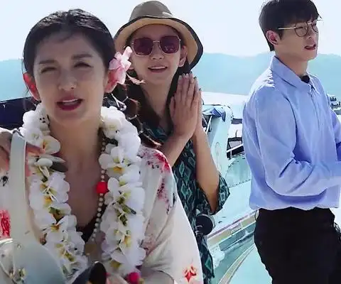谢娜遇到"泰国吴亦凡",下意识动作太意外,张杰赶紧管管