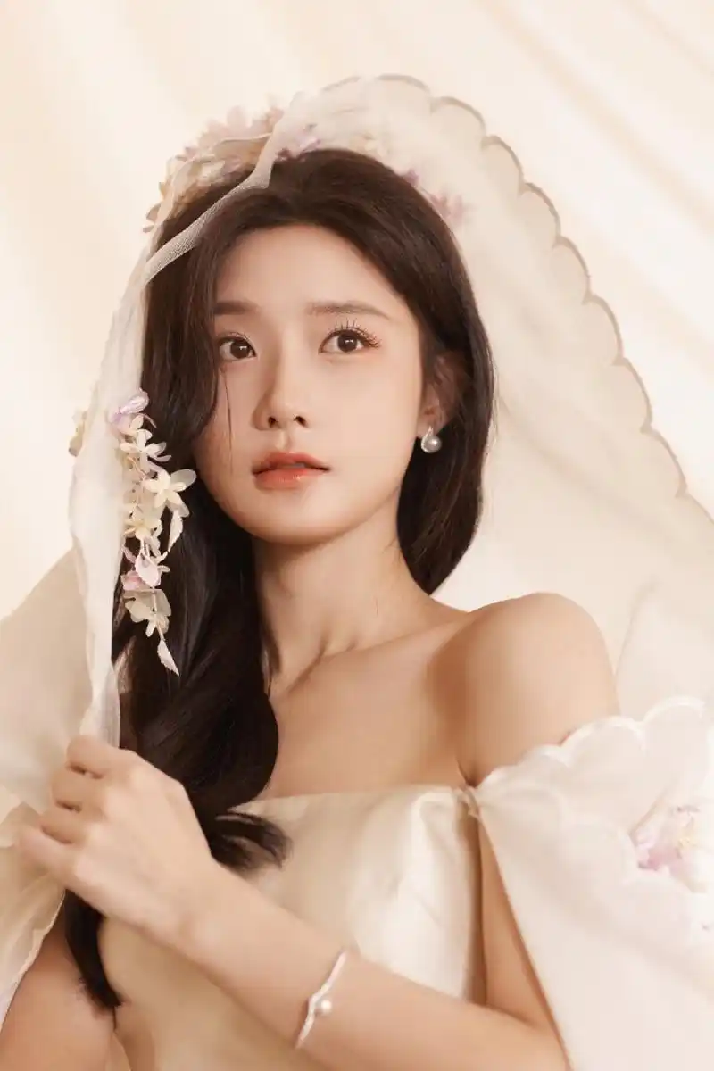 陈意涵高清壁纸头像(九)[爱你]