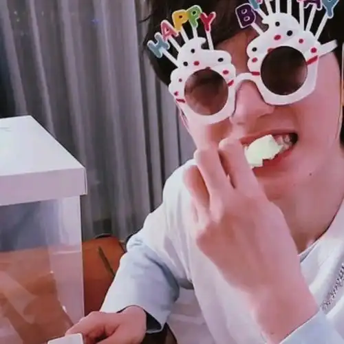 【宋亚轩】生日快乐!拜拜十六岁的宋亚轩 你好十七岁的宋亚轩