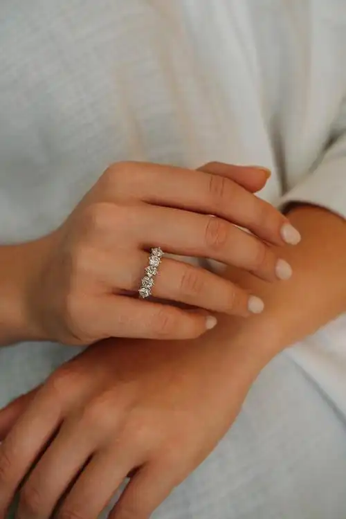 戴戒指十个手指的含义