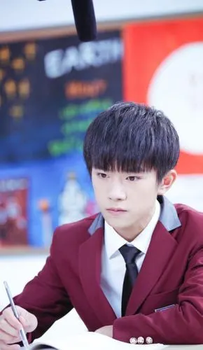 易烊千玺扮演尹柯的照片