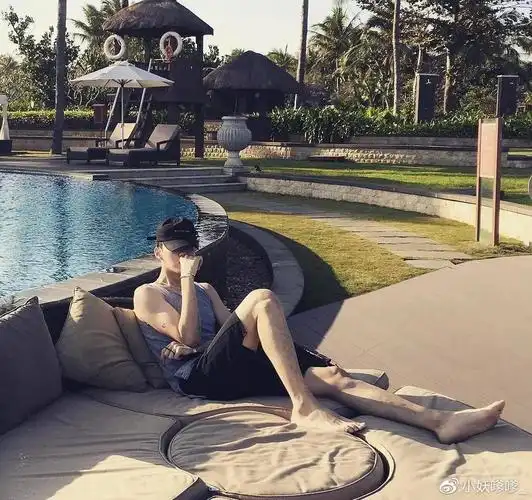 吴亦凡出道前的这些照片你都见过吗