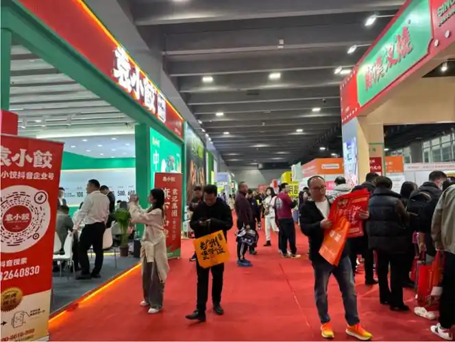 小众茶饮云饺品牌扎堆2024年餐饮加盟市场硝烟四起