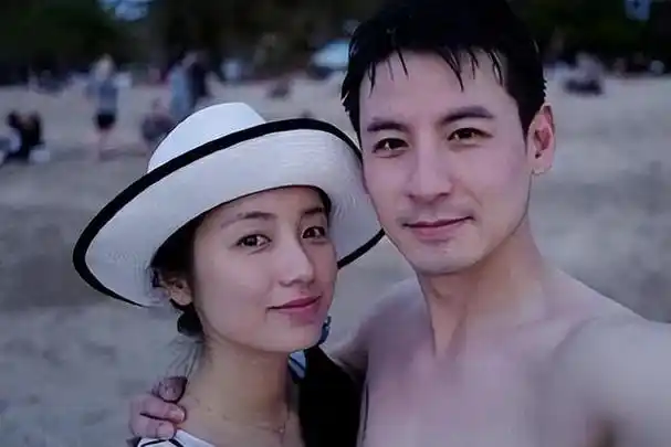 一顿火锅嫁入豪门,17天换来一生幸福,如今37岁吕一仍被老公宠爱