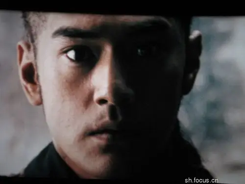 金城武光头照,《投名状》中的光头出场