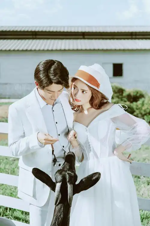 6种婚纱摄影技巧,助你一天任何时候都能拍出美照!