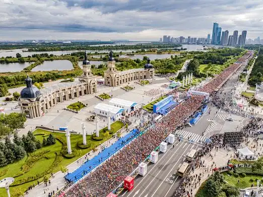 多名选手打破赛会纪录哈尔滨银行2023哈尔滨马拉松圆满落幕