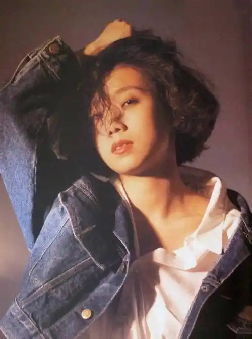 "丑女"林忆莲的瓜,她的故事远比你想得更精彩_专辑_电台_公司