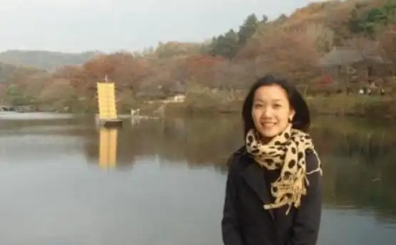 马云的女儿马雪照片曝光五官清秀眉眼之间酷似马云2