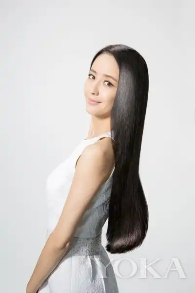 佟丽娅教你柔顺秀发