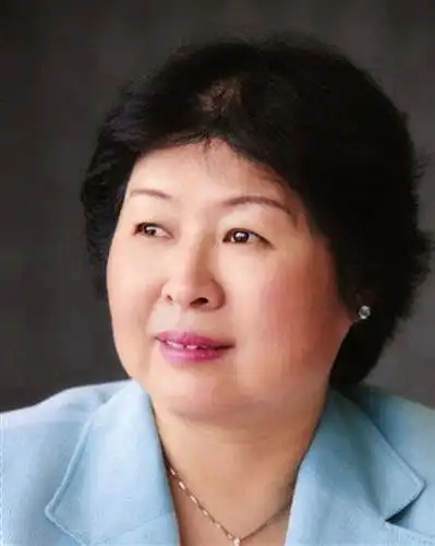 四川富豪刘汉情妇:四川刘汉妻子照片 / 比乐族