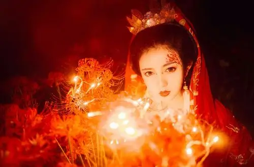 2018年2月9日 23:54   关注  古风 壁纸 女头 女生头像 评论 收藏