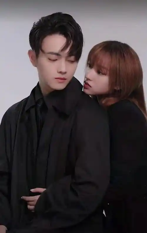 许凯被评百搭男主脸,搭档程潇官宣首部现代戏,戏里戏外高甜